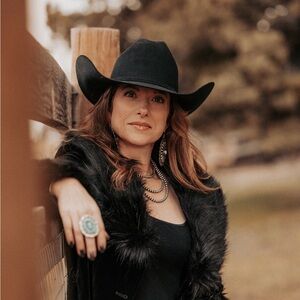 Meet your Posher, Katherine